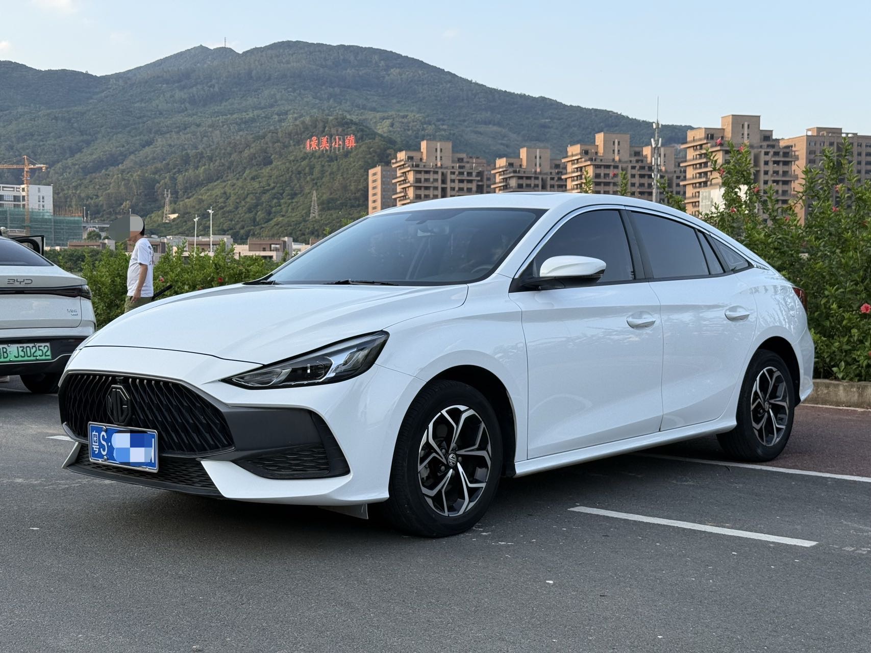 MG 5 2023 汽车图片 