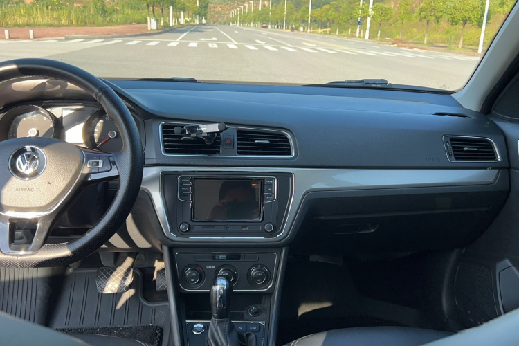 Volkswagen Lavida 2018 #26 Volkswagen Lavida 2018 car image #26