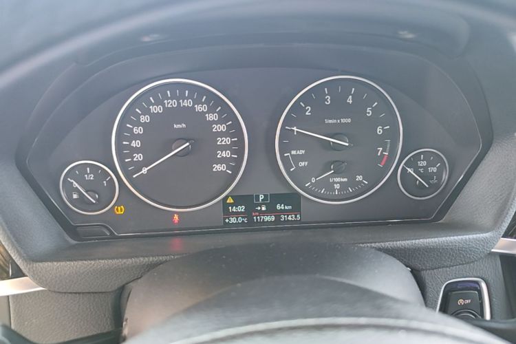 BMW 3 Series 2017 #13 BMW 3 Series 2017 car image #13
