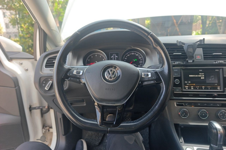 Volkswagen Golf 2015 #11 Volkswagen Golf 2015 car image #11