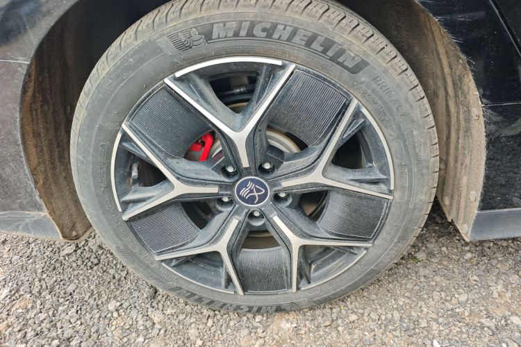 BYD Han 2024 imagen de coche #10