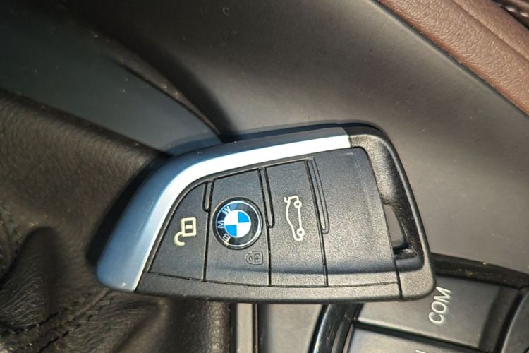 BMW X1 2020 imagen de coche #15
