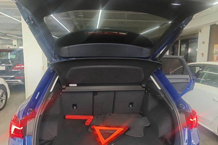 Audi Q3 2021 car image #19