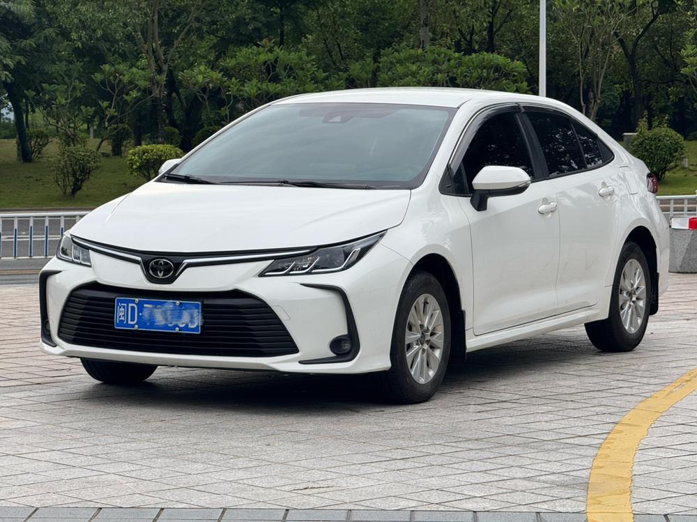 Toyota Corolla 2025 изображение автомобиля 