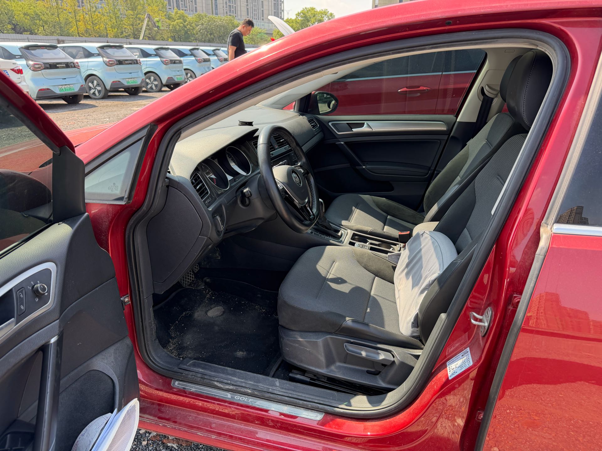 2018 #2 2018 car image #2