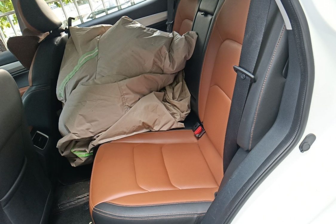 GEELY Vision X6 2020 immagine di auto #19