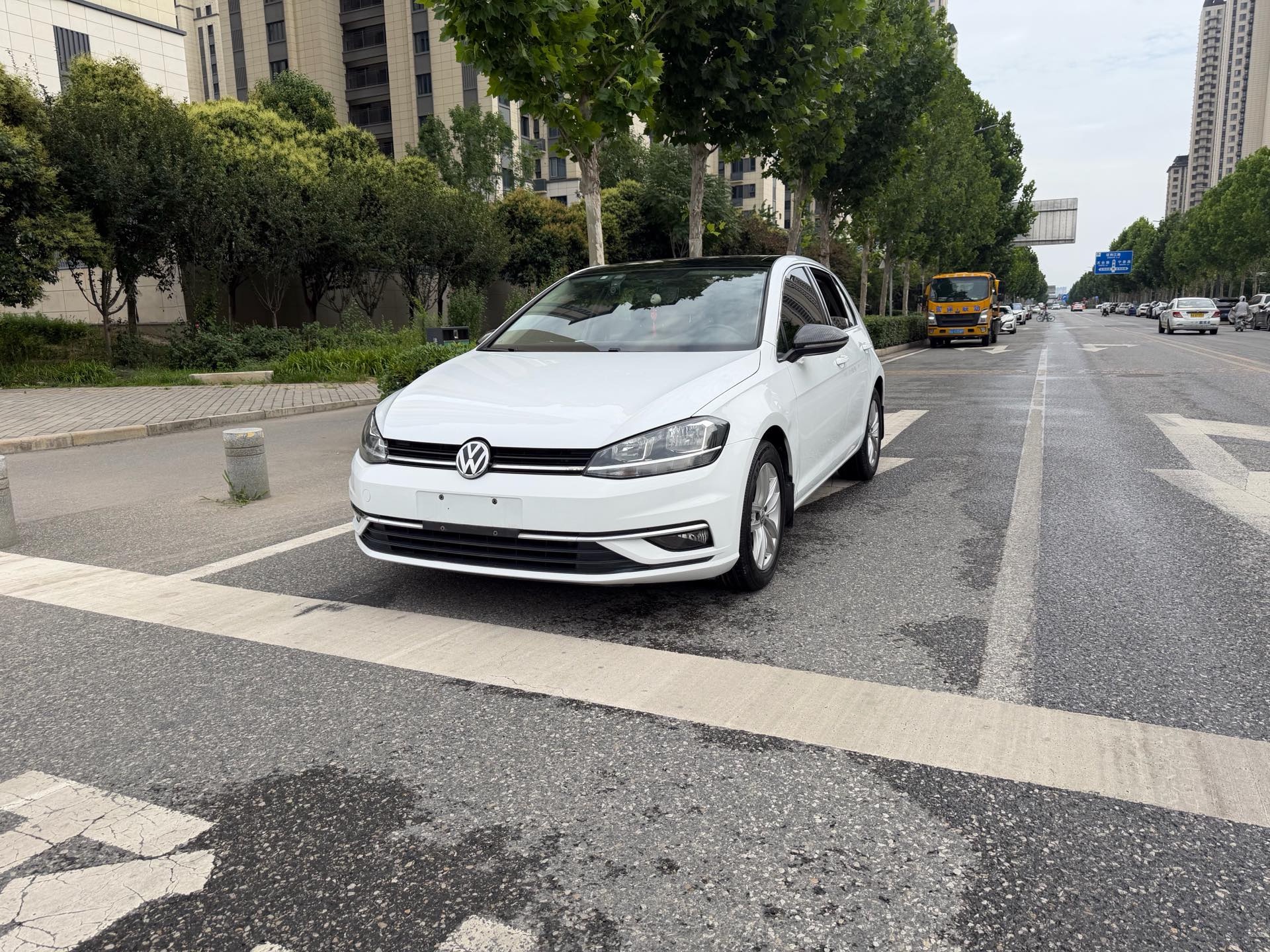 2019 2019 car image