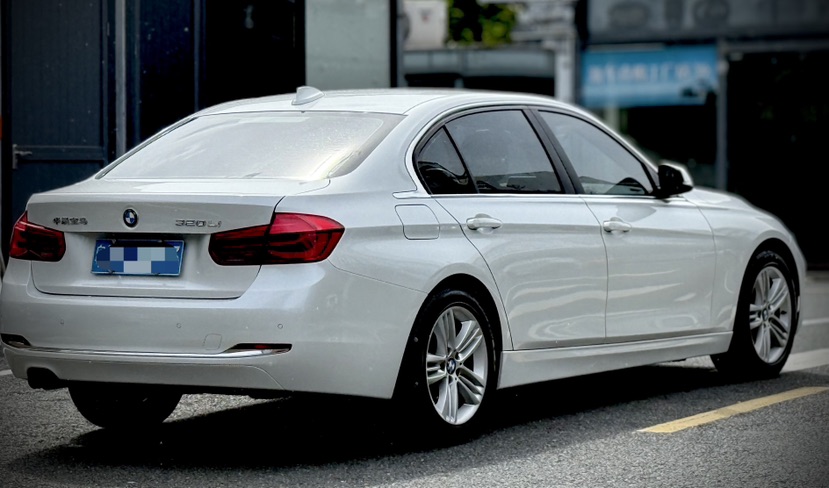 BMW 3 Series 2016 car image #3
