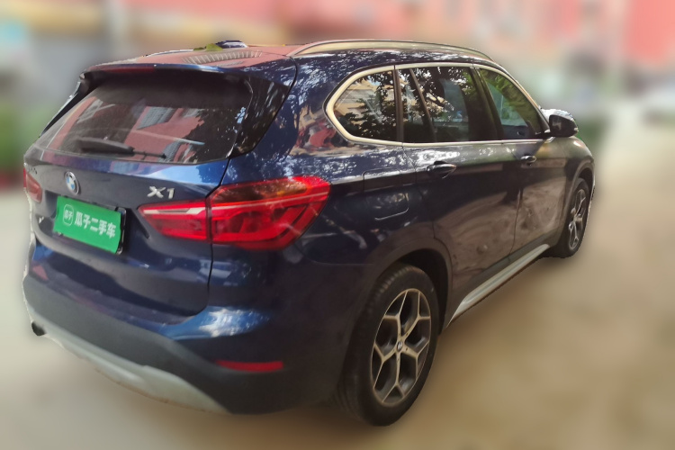 BMW X1 2018 #7 BMW X1 2018 car image #7