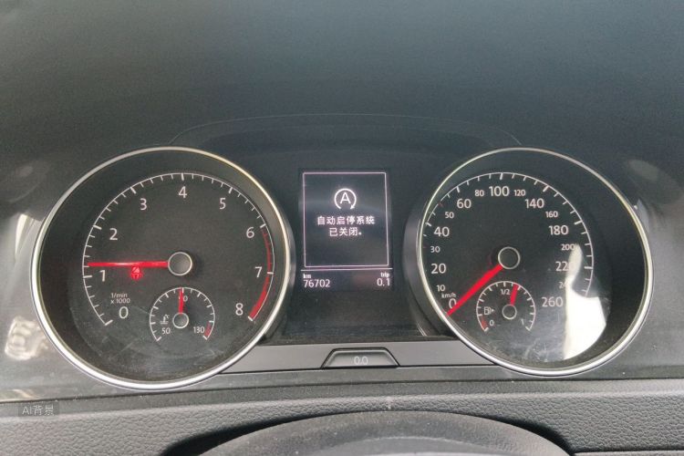 Volkswagen Golf 2019 car image #13
