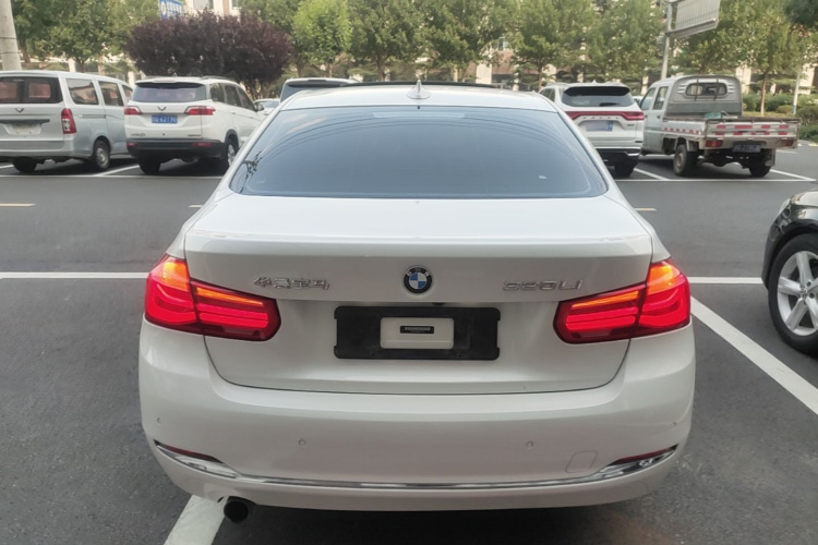 BMW 3 Series 2016 #6 BMW 3 Series 2016 car image #6