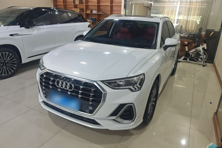 Audi Q3 2020 #2 Audi Q3 2020 car image #2