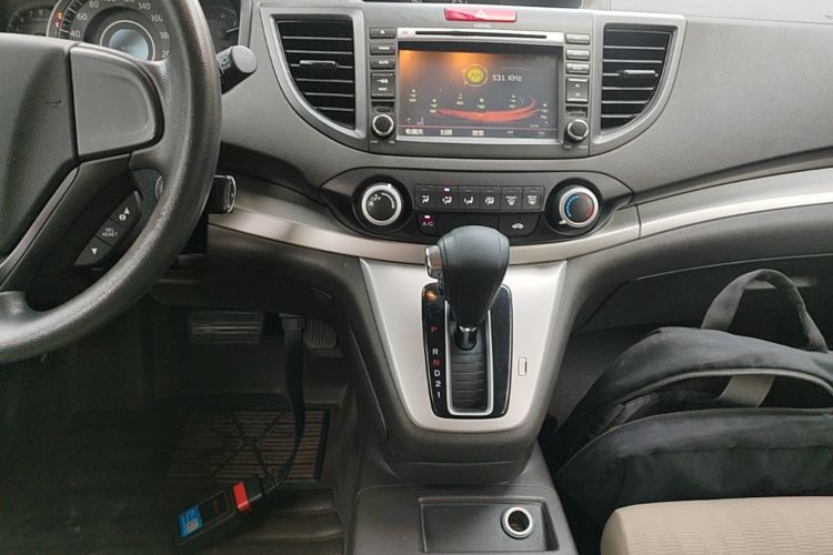 Honda CR-V 2015 #18 Honda CR-V 2015 car image #18