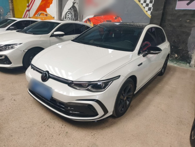 Volkswagen Golf 2023 car image 