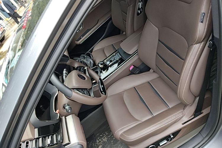 BYD Han 2022 car image #15