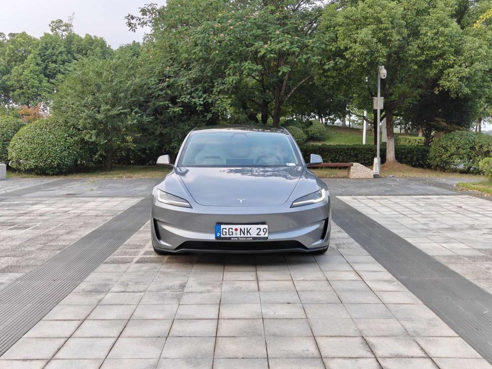 Tesla Model 3 2024 #2 Tesla Model 3 2024 car image #2