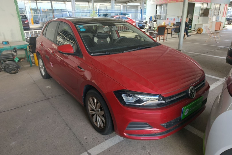 Volkswagen Polo 2020 car image #4
