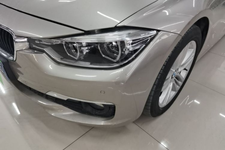 BMW 3 Series 2017 #23 BMW 3 Series 2017 car image #23