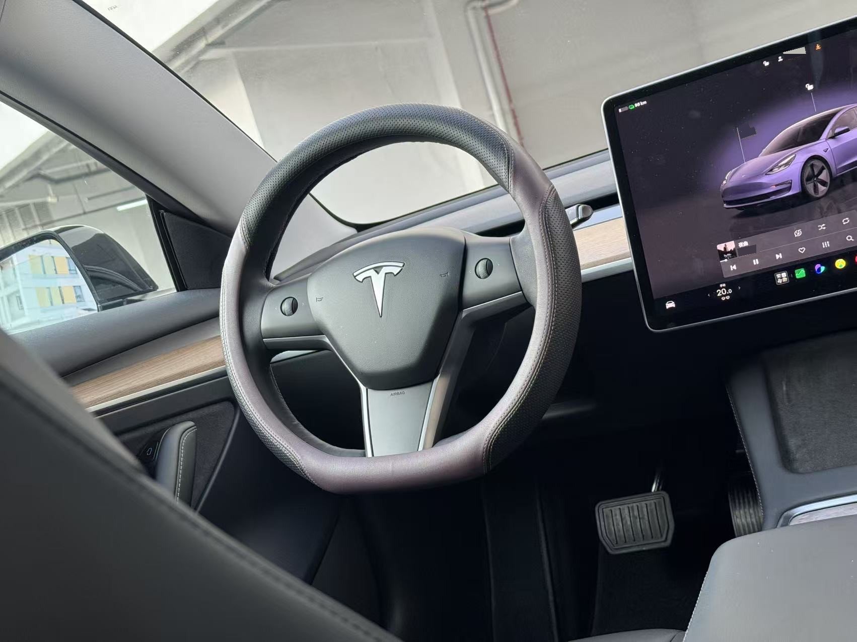 Tesla Model 3 2022 car image #6