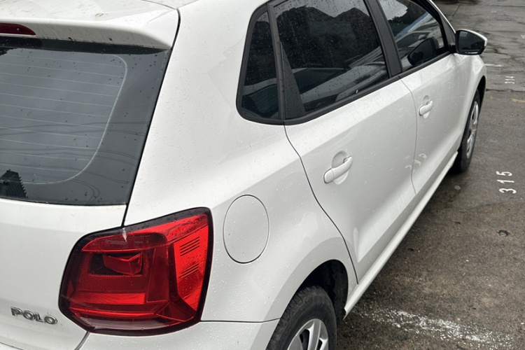 Volkswagen Polo 2016 #7 Volkswagen Polo 2016 car image #7