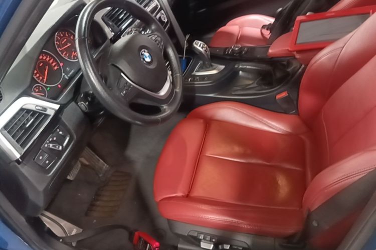 BMW 3 Series 2017 #19 BMW 3 Series 2017 car image #19