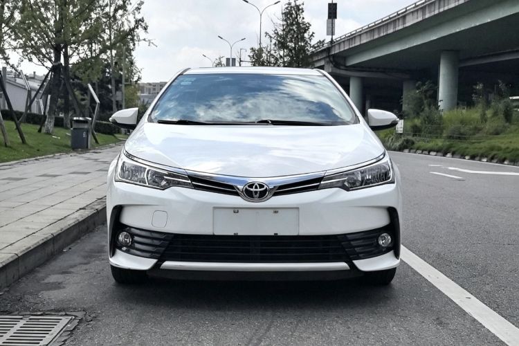 Toyota Corolla 2018 car image #4