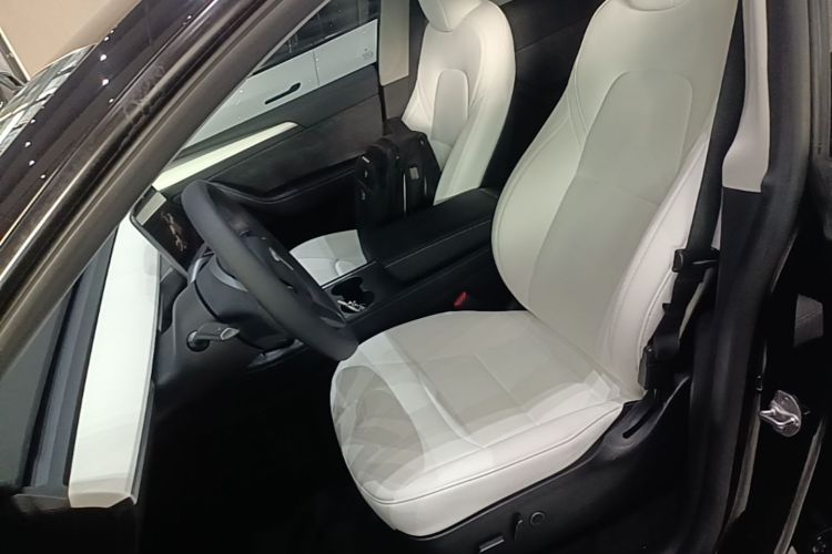 Tesla Model Y 2022 #15 Tesla Model Y 2022 car image #15