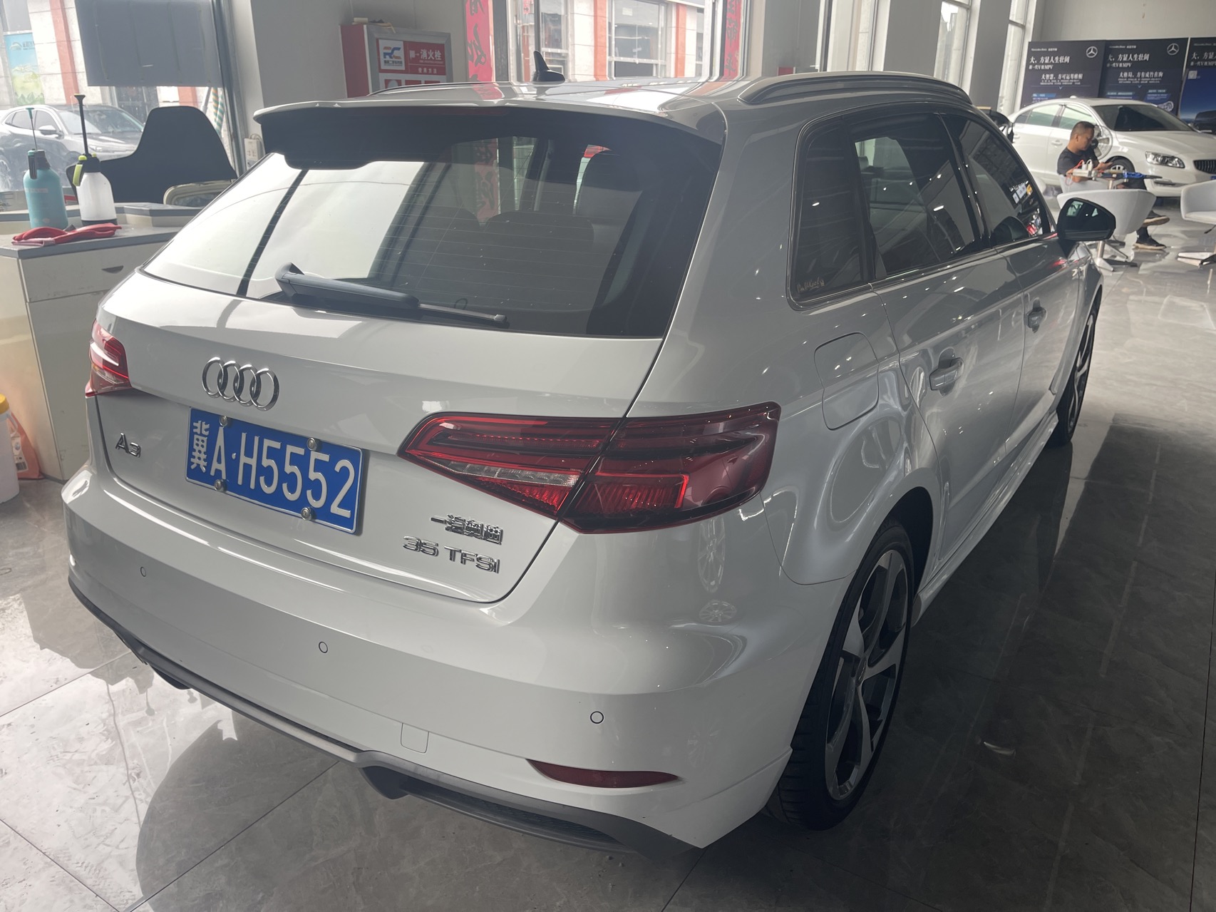 Audi A3 2019 car image #3