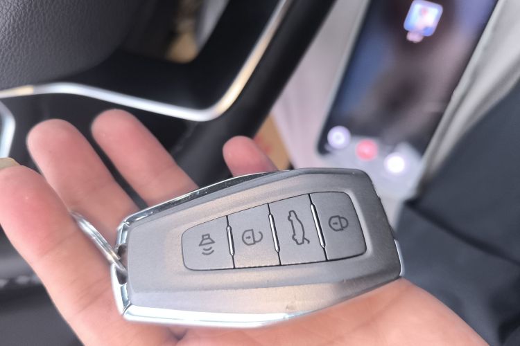 GEELY Coolray 2021 #9 GEELY Coolray 2021 car image #9
