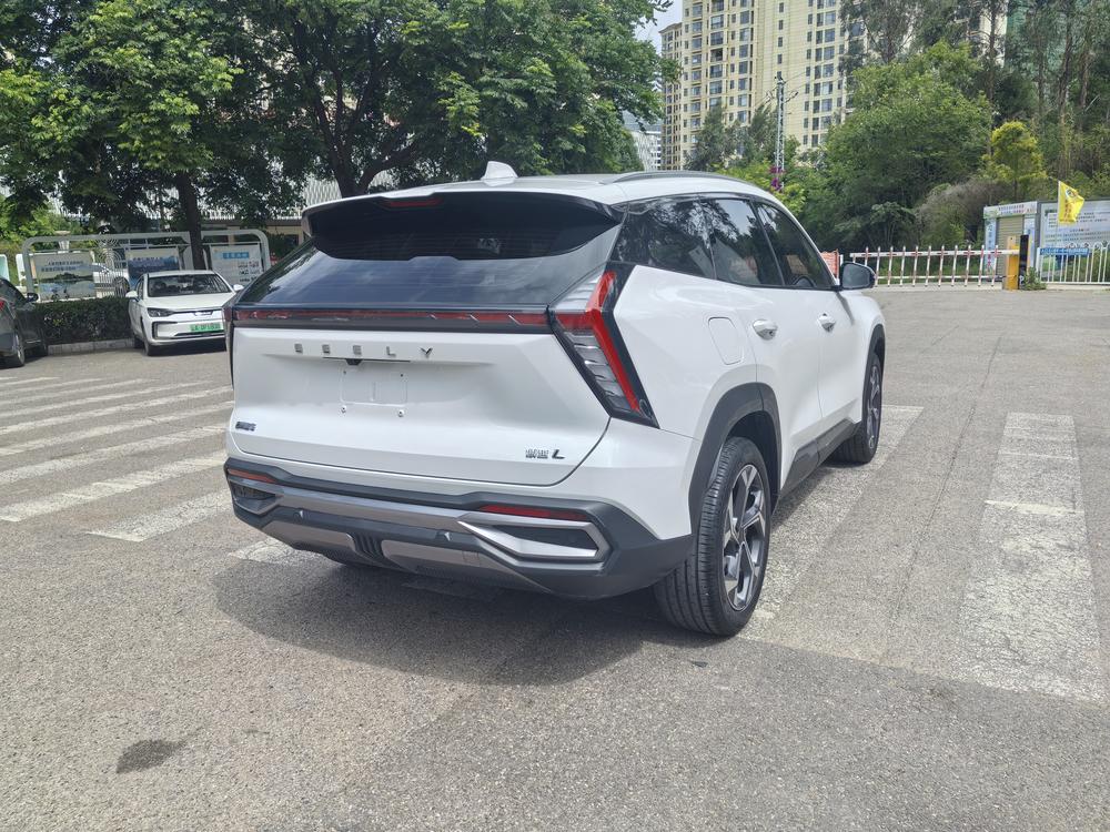 GEELY Boyue L 2023 car image #6