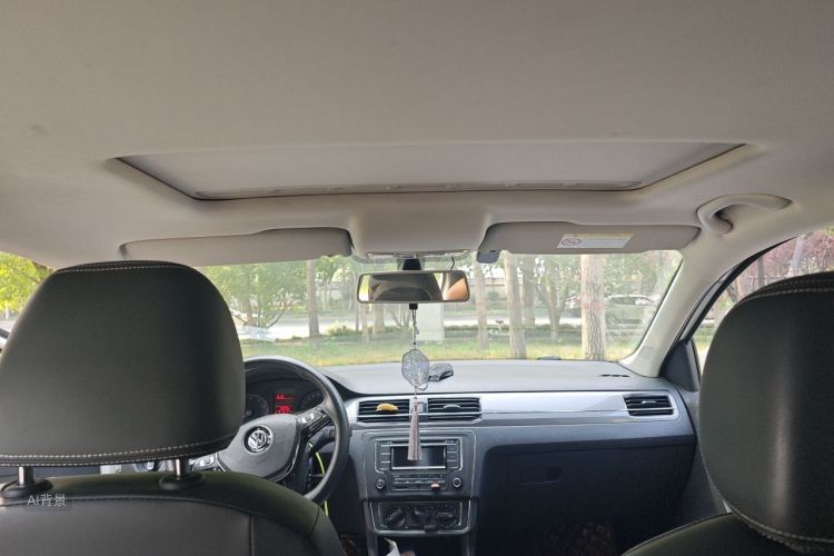 Volkswagen Santana 2017 car image #20