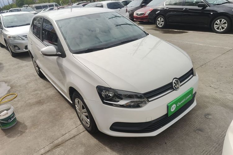 Volkswagen Polo 2018 car image #4