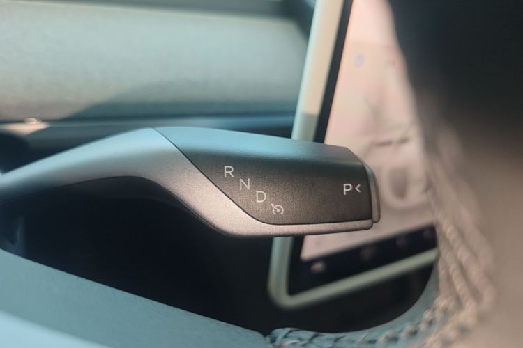 Tesla Model Y 2024 #18 Tesla Model Y 2024 immagine di auto #18