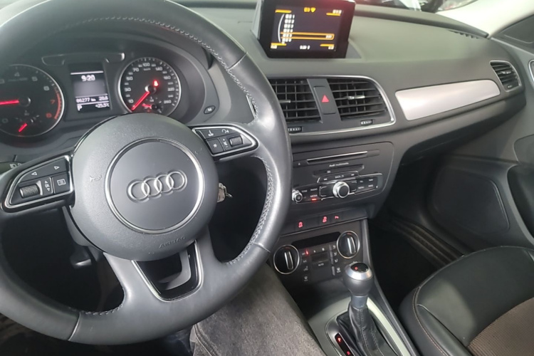Audi Q3 2018 #10 Audi Q3 2018 immagine di auto #10