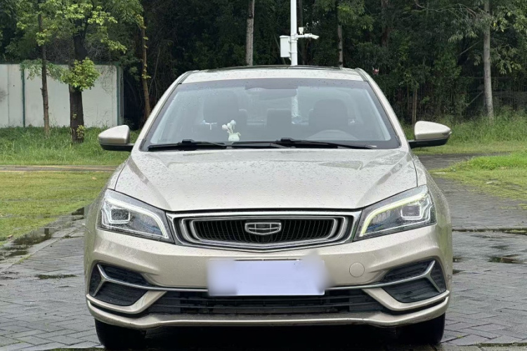 GEELY Emgrand 2019 car image #7