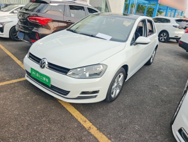 Volkswagen Golf 2015 car image 