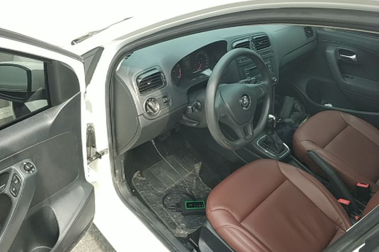 Volkswagen Polo 2019 #16 Volkswagen Polo 2019 car image #16