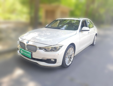 BMW 3 Series 2018 car image 