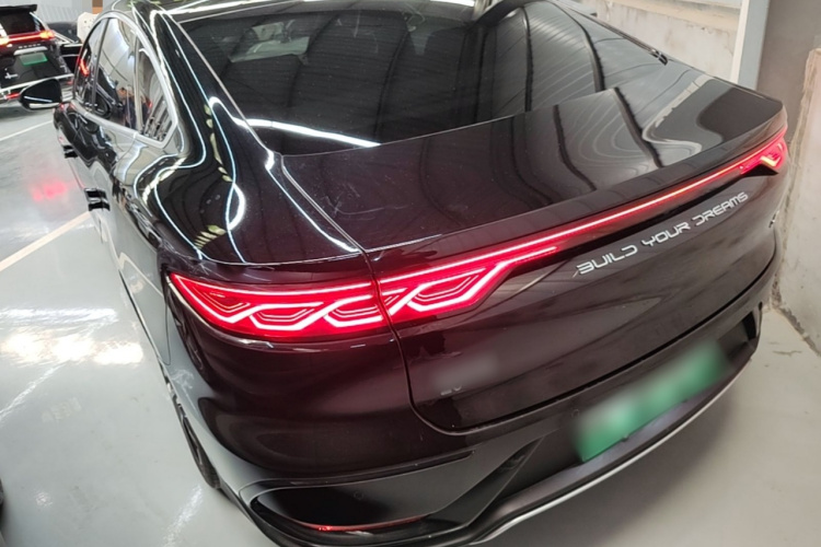 BYD Han 2025 car image #7