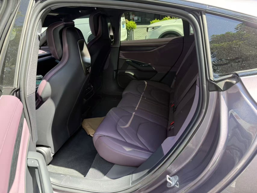 MI SU7 2025 car image #5