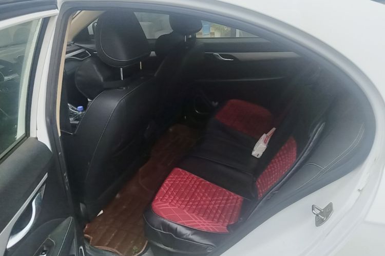 GEELY Emgrand 2018 #19 GEELY Emgrand 2018 car image #19