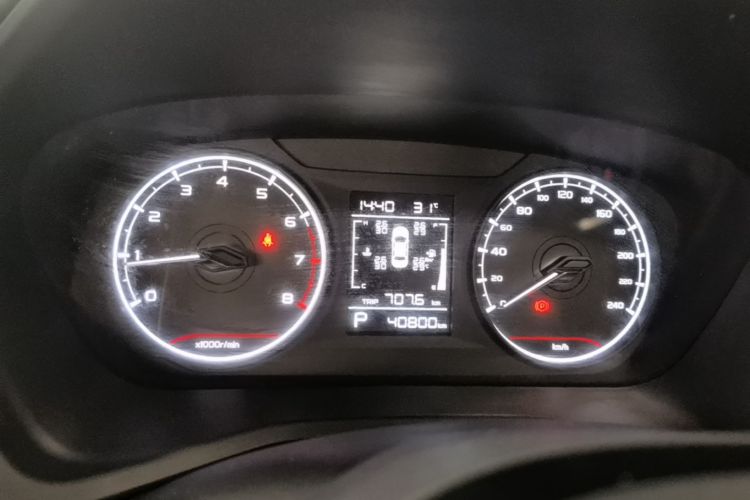 GEELY Emgrand 2025 car image #12