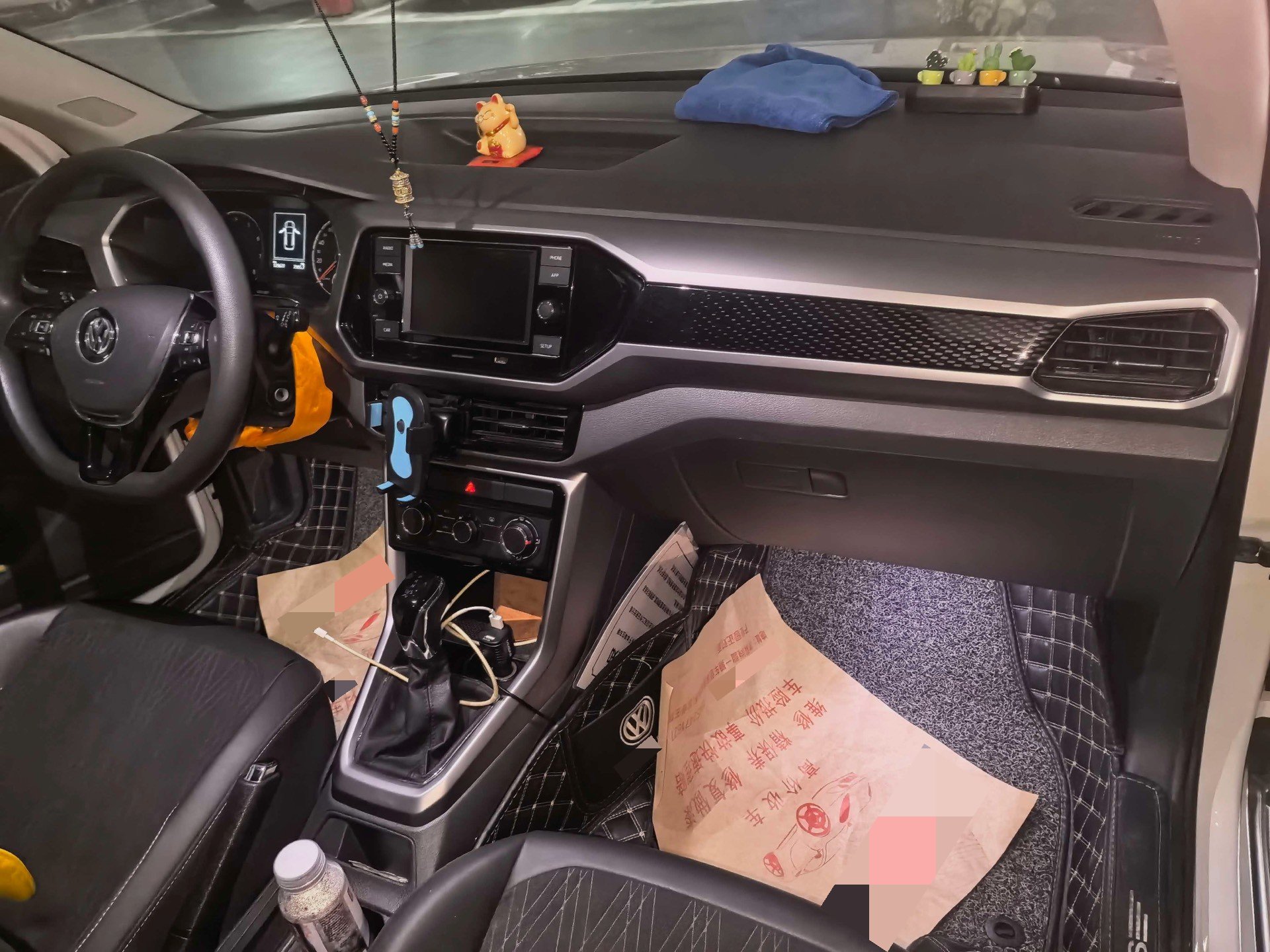 Volkswagen T-Cross 2019 #4 Volkswagen T-Cross 2019 immagine di auto #4