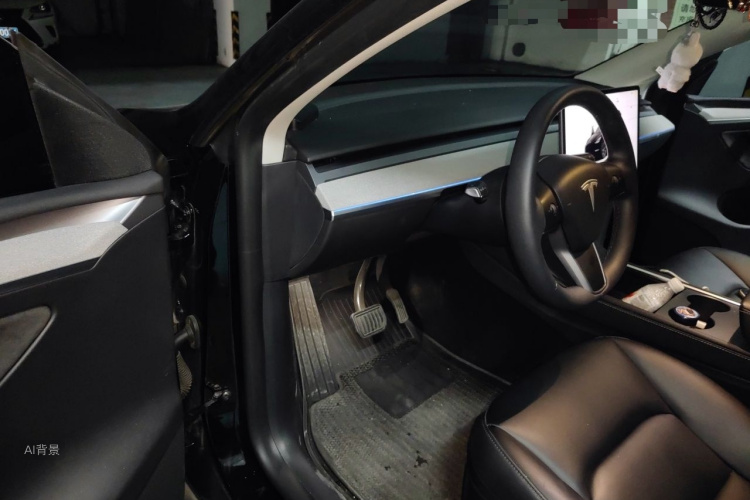 Tesla Model Y 2023 #18 Tesla Model Y 2023 car image #18