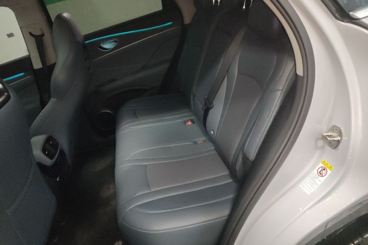 BYD Sea Lion 07 DM-i 2025 car image #13