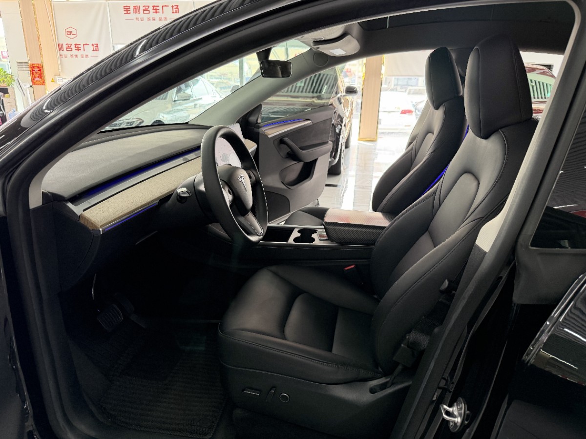 Tesla Model Y 2023 #8 Tesla Model Y 2023 car image #8