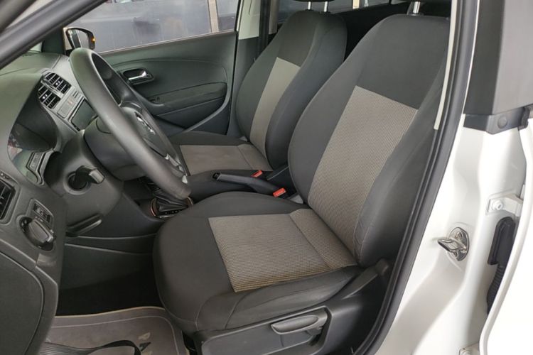 Volkswagen Polo 2019 #15 Volkswagen Polo 2019 car image #15