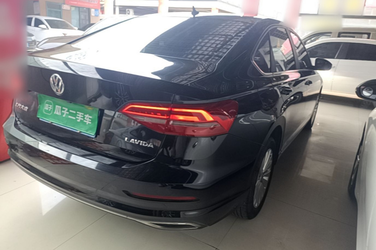 Volkswagen Lavida 2020 car image #5