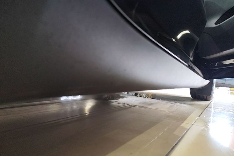 Tesla Model Y 2021 car image #26