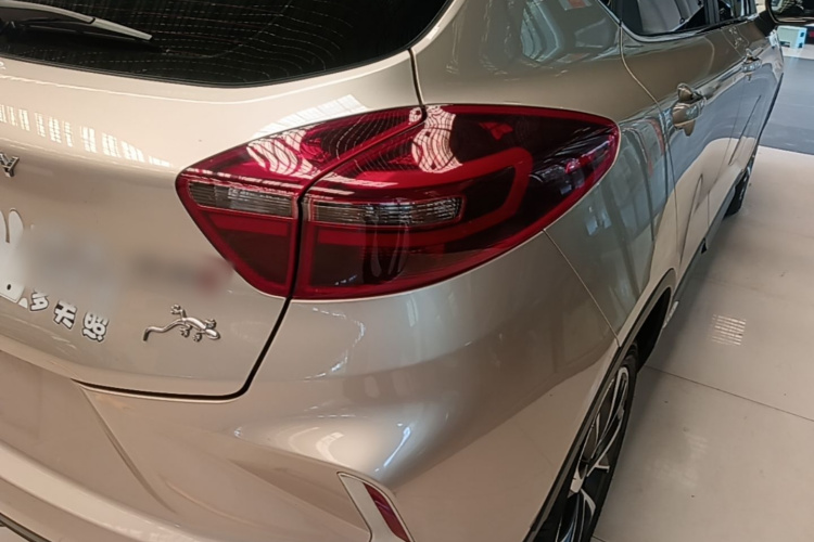 GEELY Emgrand GS 2021 #8 GEELY Emgrand GS 2021 car image #8